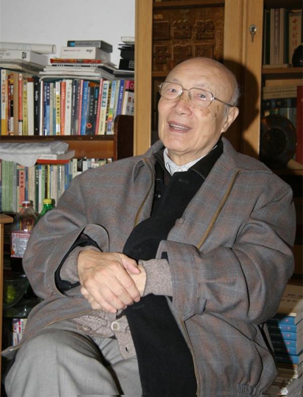 詩(shī)人屠岸逝世，享年94歲