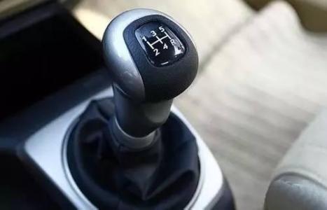 汽車圈這幾大謠言 大部分小白司機(jī)都被騙過