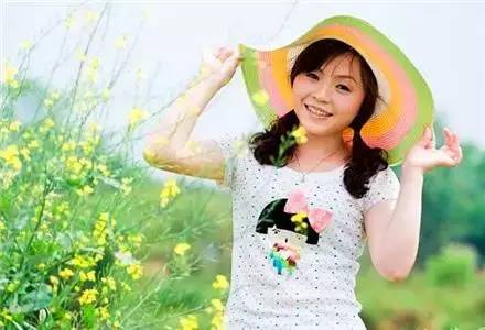 女神攻略，春游拍照技巧，怎樣讓男朋友把你拍出唯美的效果。 - 第7張 | 哇機匯
