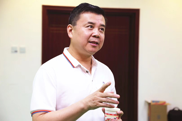 到人民中去！藝術(shù)家下基層受熱捧