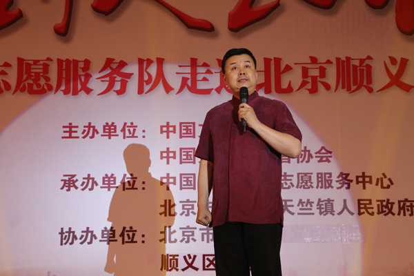 到人民中去！藝術(shù)家下基層受熱捧