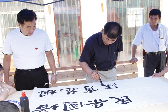 關(guān)愛留守兒童 筑起愛的樂園       —記懷遠縣古城鎮(zhèn)三巷村希望幼兒園