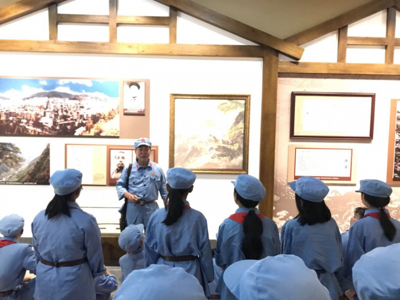 傳承紅色基因跟黨走——遵義市永坪學(xué)校開展紅色文化研學(xué)活動(dòng)