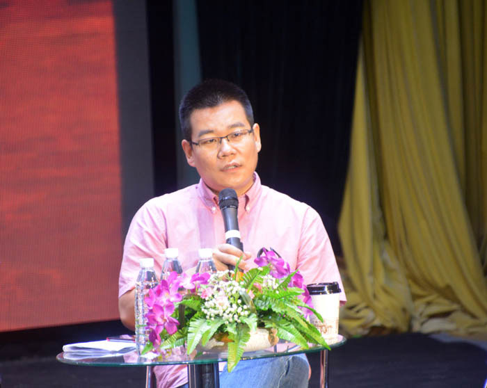 小說家須一瓜做客“百川匯?！ぷ骷掖笾v堂”