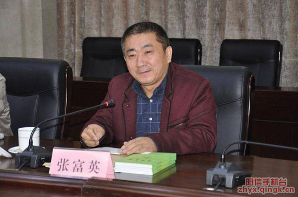 《作家報(bào)》總編張富英向家鄉(xiāng)山東陽信捐贈(zèng)文學(xué)書籍