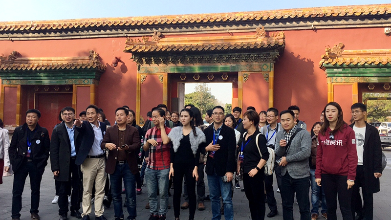 “真好哥”國民度持續(xù)飆升 帶領(lǐng)兩岸青年故宮門前跳小黃鴨