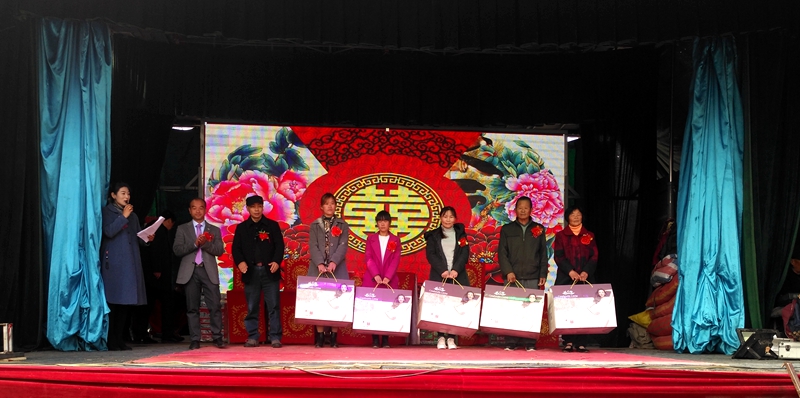 安徽兄弟堅(jiān)苦創(chuàng)業(yè)心系家鄉(xiāng)