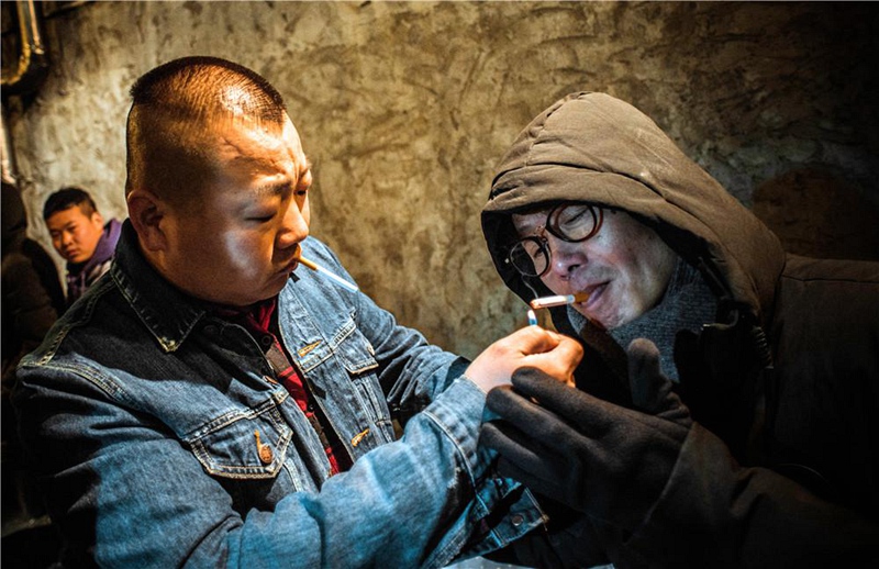  電影《站??！小偷》幕后花絮曝光 鄭云攜天津喜哥演繹地下“鬼吹燈”  