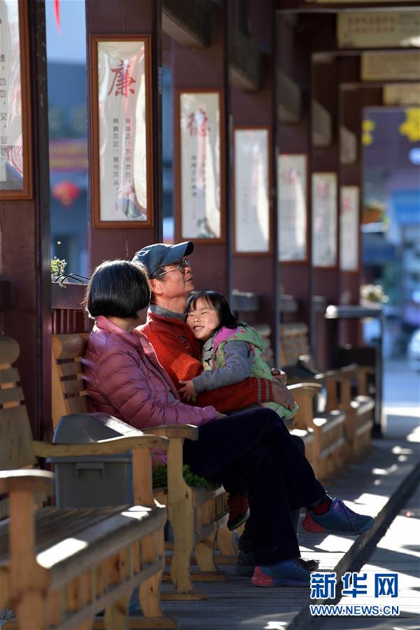 江西溫湯鎮(zhèn)：不只是景色好、溫泉暖