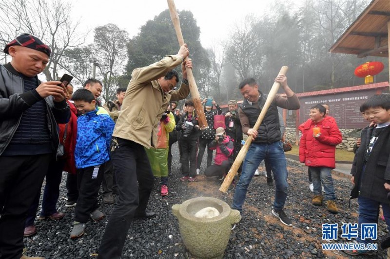 江西溫湯鎮(zhèn)：不只是景色好、溫泉暖