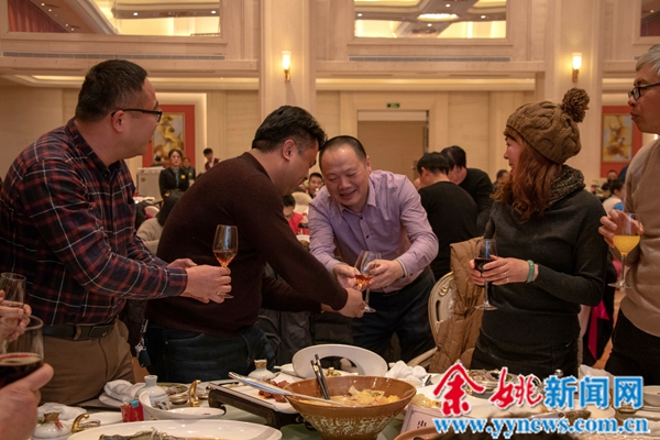余姚市馳宇機(jī)械有限公司舉行迎新春答謝晚會(huì)