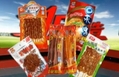 女子疑因吃過期辣條入院 超市墊付醫(yī)藥費(fèi)后不認(rèn)賬