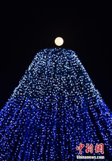 快來(lái)看！元宵夜喜提今年最大最圓月