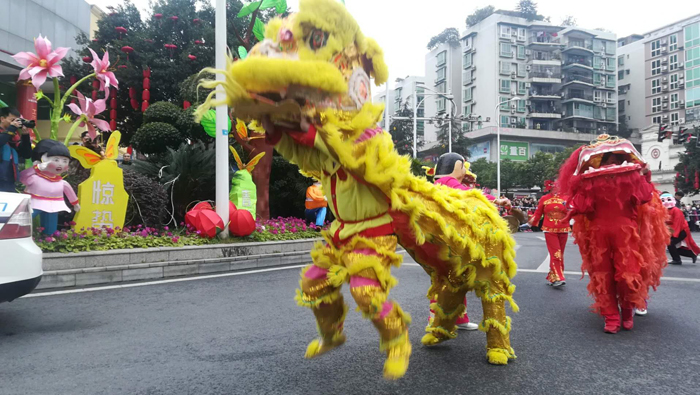 豐都龍獅鬧元宵——張登云手機拍圖