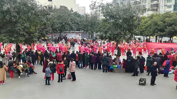 重慶市豐都縣老體協(xié)慶?！藡D女節(jié)‘’文藝演出
