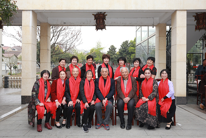 45年相聚 共祝祖國繁榮昌盛——湖北省鐘祥市胡集高中72級3班同學(xué)畢業(yè)45年聚會