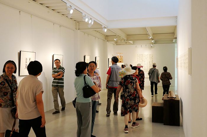 孫景年復(fù)筆書(shū)寫(xiě)作品展北京798藝術(shù)區(qū)翰·藝術(shù)中心開(kāi)展