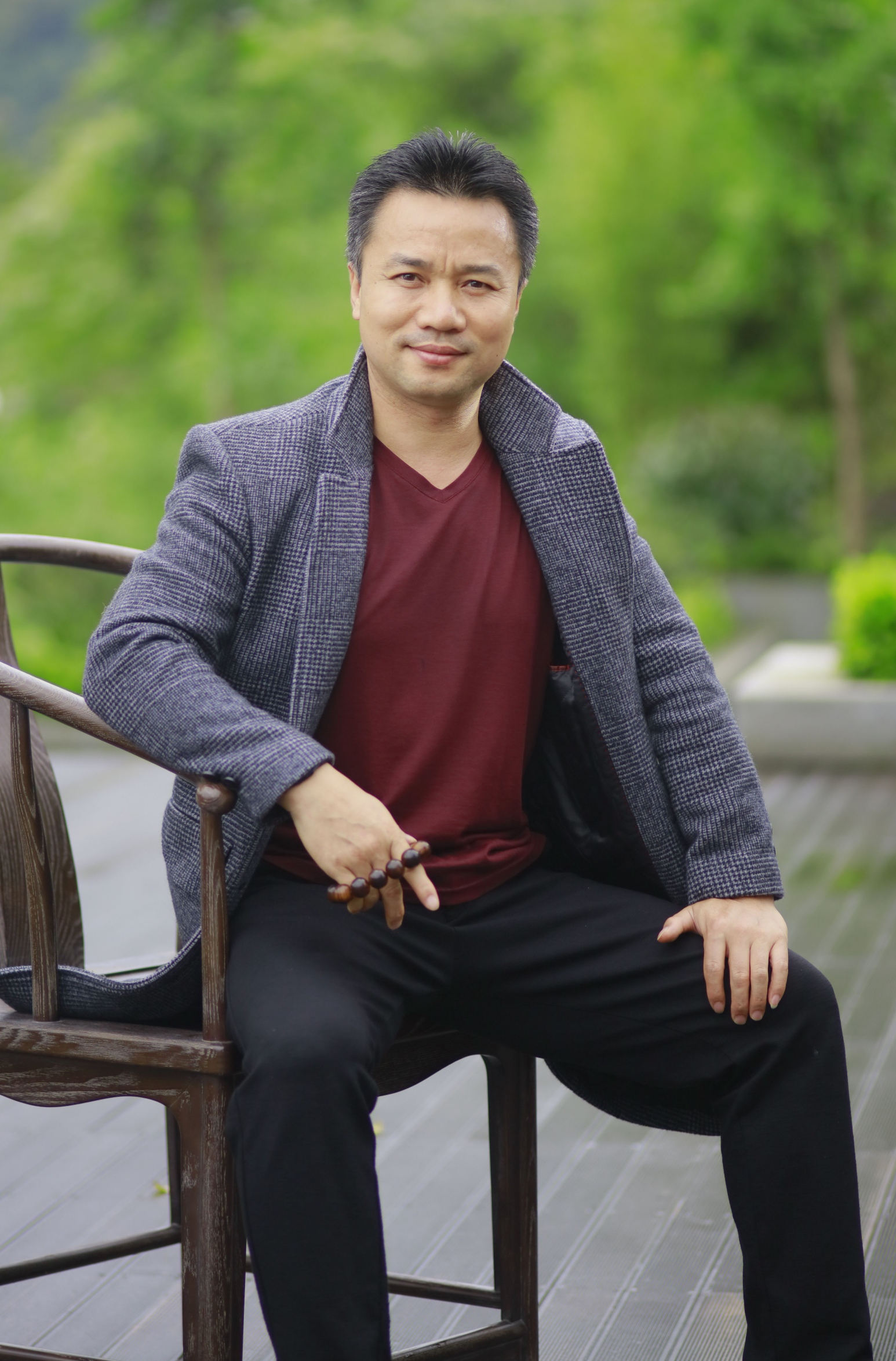 《百年夢參》90<em></em>x150cm 水墨厚彩境畫.JPG