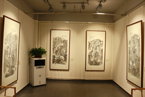 助力冬奧：河北省美術(shù)家協(xié)會主席團中國畫名家邀請展開幕