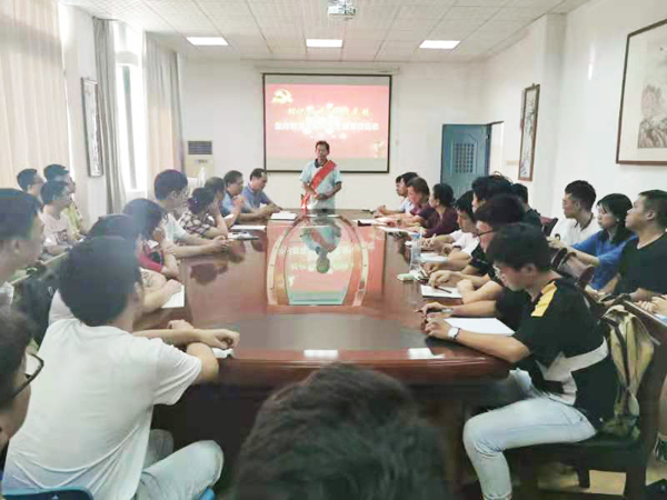 莫忘九一八做愛國青年中國好人范圣高走進(jìn)南昌工程學(xué)院愛國教育
