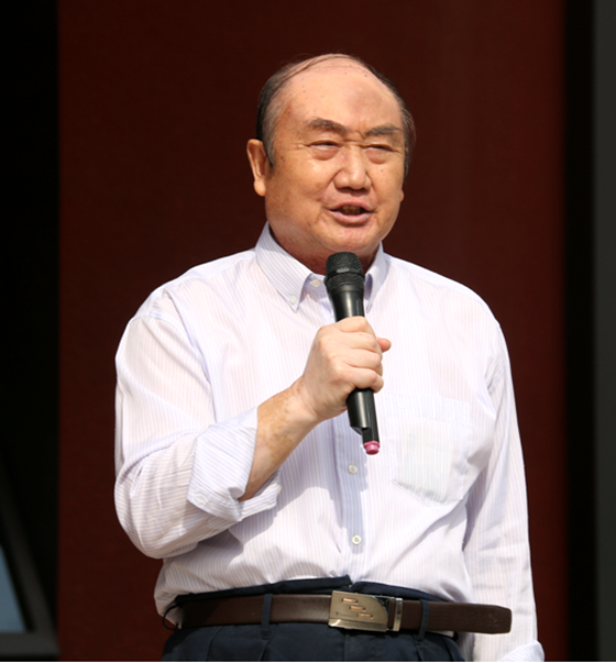 奮進中國夢 大愛紅色情 慶祝新中國成立70周年“毛主席、習(xí)主席和十大元帥油畫肖像及百名將軍書畫作品展”在京舉行