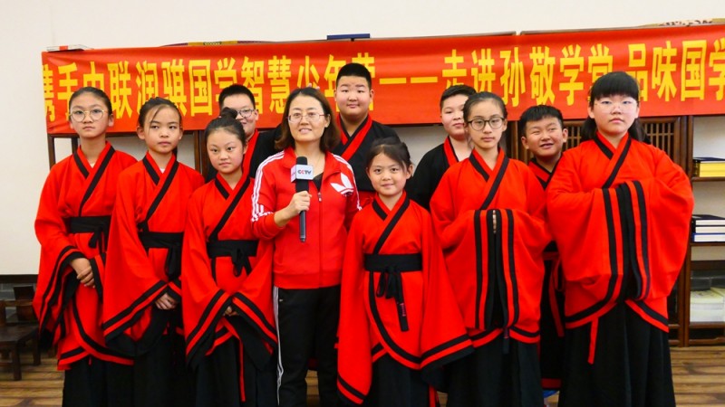  中聯(lián)潤(rùn)智騏航教育組織潤(rùn)騏國(guó)學(xué)研修體驗(yàn)營(yíng)，獻(xiàn)禮祖國(guó)70華誕