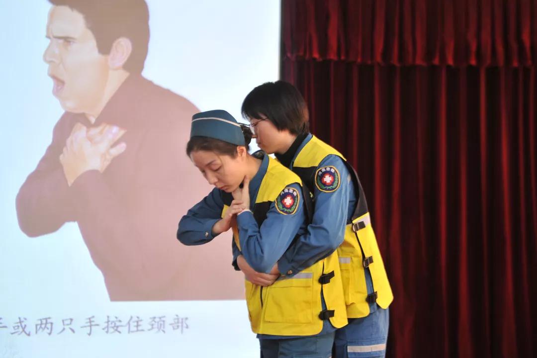 36位新人集體領(lǐng)證！我們是鄭州急救志愿者