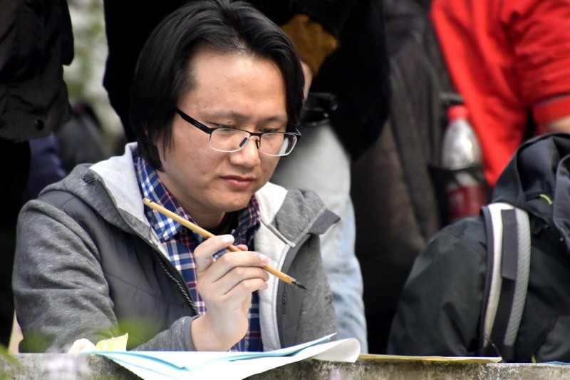 李月(愛娣)丁香詩會(huì)拍攝的人物鏡頭