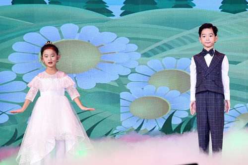 不忘初心，牢記使命，學(xué)雷鋒永遠(yuǎn)在路上——2020第四屆雷鋒春晚隆重開演