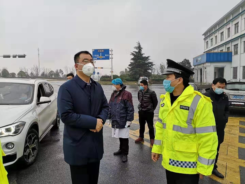這個(gè)春節(jié) 我們與新冠肺炎疫情展開阻擊戰(zhàn) ----蘄春縣公安局春節(jié)期間抗疫紀(jì)實(shí)