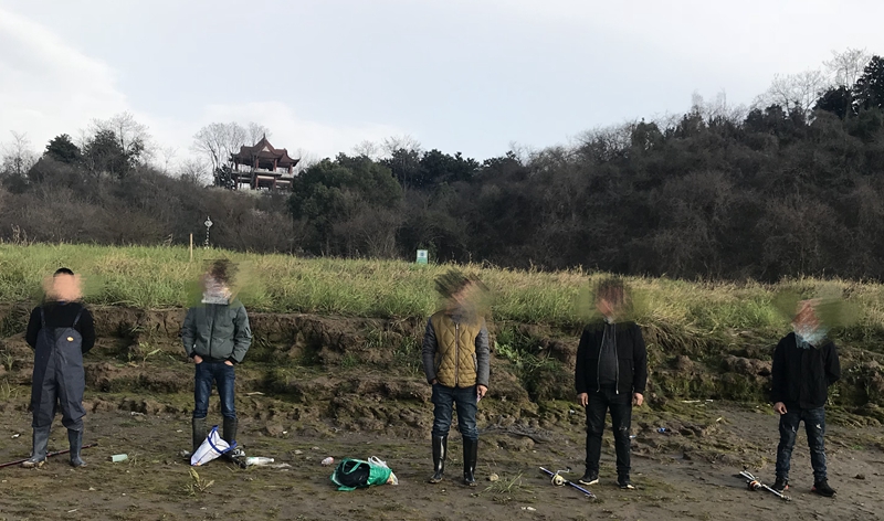 “錨魚”不用餌，實則非法捕撈 長航銅陵公安在疫情防控期間查獲一起非法捕撈水產(chǎn)品案