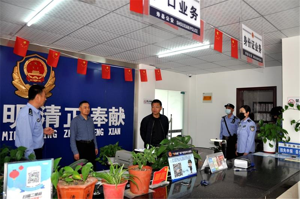 五一我在崗丨致敬！向每一位在勞動(dòng)節(jié)堅(jiān)守崗位的人民警察
