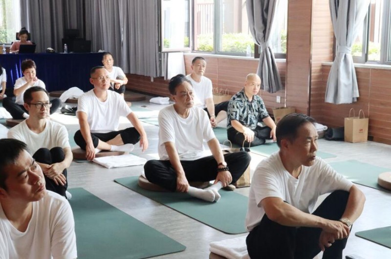 師點(diǎn)文化：認(rèn)識(shí)自己，做生命的主人