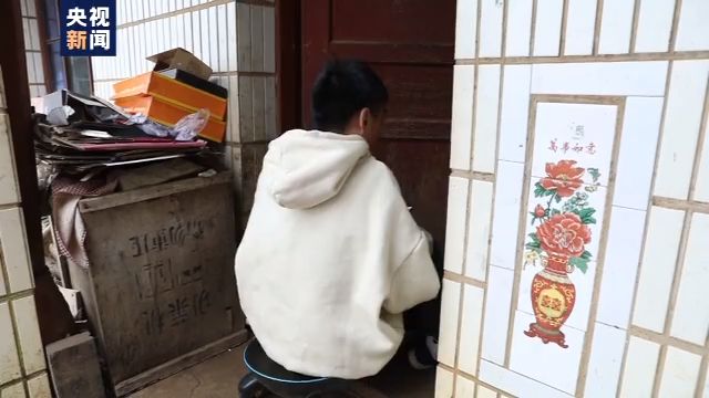 僅手指能動(dòng)！18歲山村病殘青年如何逆襲成電競(jìng)主播？