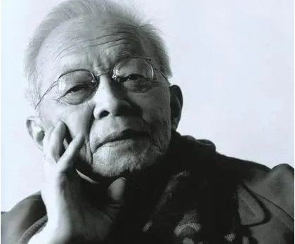 明月裝飾了你的窗子，你裝飾了別人的夢