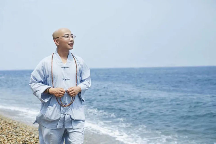 妙一法師回顧20年出家時(shí)光：我出家的那天，爸媽沒(méi)有裝睡