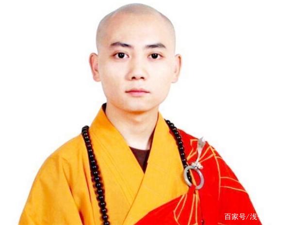 13歲出家，15歲考佛教大學，8年后，成最年輕住持：面相慈悲清秀