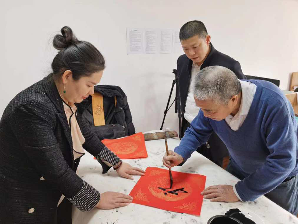 東風(fēng)吹出千山綠，春雨灑來(lái)萬(wàn)象新 ——中國(guó)大眾文化學(xué)會(huì)名人書(shū)畫(huà)藝術(shù)發(fā)展委員會(huì)揚(yáng)帆起航