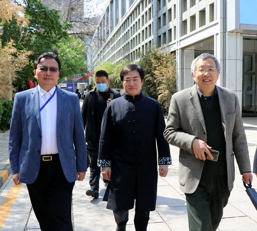 書畫家王余根一行赴北京電影學(xué)院進(jìn)行交流