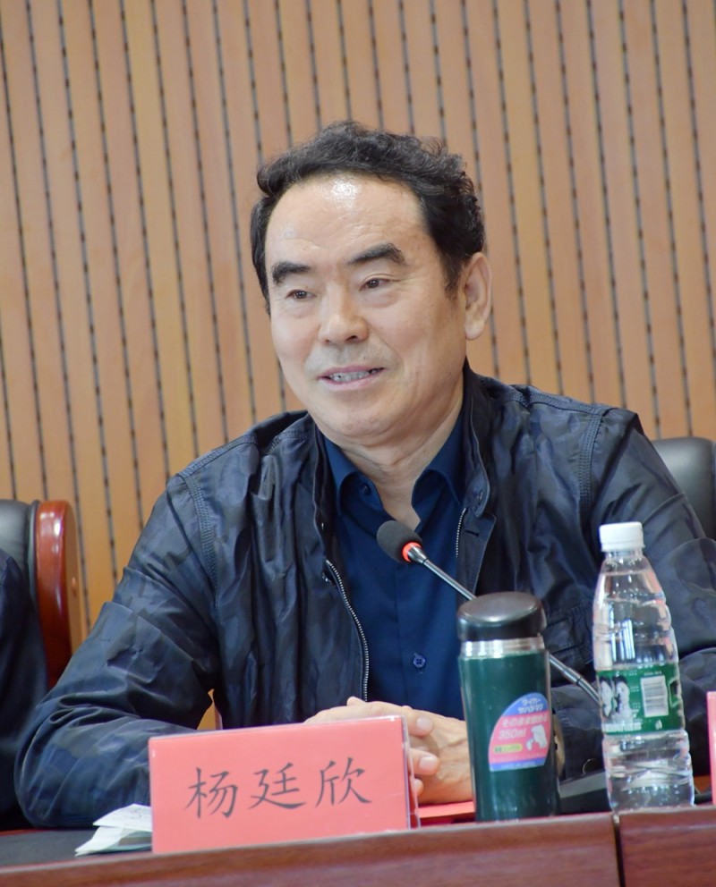 中國文藝名家“品讀大美贛鄱 放歌萬年石鎮(zhèn)”采風系列活動成功舉辦