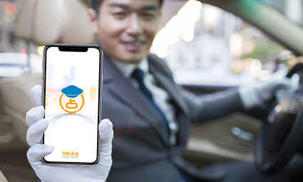 網(wǎng)約車司機(jī)：只要醒著就是在搶單、跑單