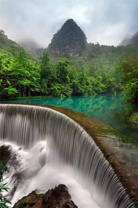 俄羅斯人拍了幾張中國(guó)的照片，獲得了國(guó)際頭獎(jiǎng)，驚艷了全世界。 