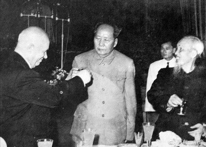 對越作戰(zhàn)后為何楊得志與許世友一個(gè)榮升一個(gè)榮退