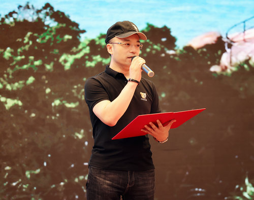 中華詩詞學會演藝界詩詞工作委員會成立暨詩詞吟誦大會在京舉行