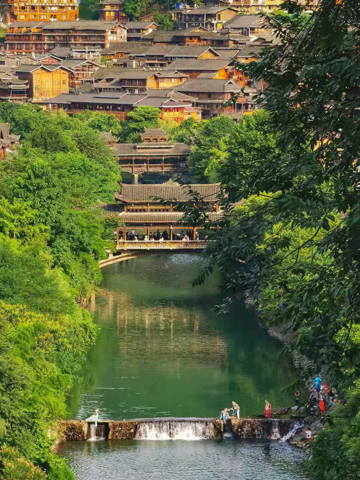 這里的風(fēng)景美如畫——青年攝影師眼中的千戶苗寨