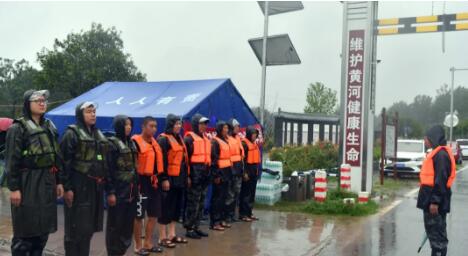 五問(wèn)河南特大暴雨：這里為何成為全國(guó)強(qiáng)降雨中心？