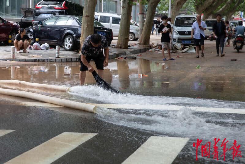 暴雨后的生活 保障人民群眾生命財(cái)產(chǎn)安全