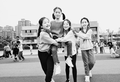 青少年圈子亂象該“歇”了