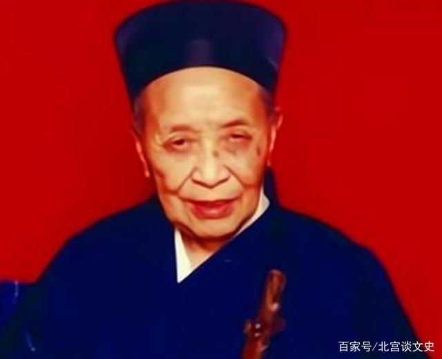 武當?shù)拦美钫\玉：活到118歲，晚年生黑發(fā)長新牙，臨終留下三個字