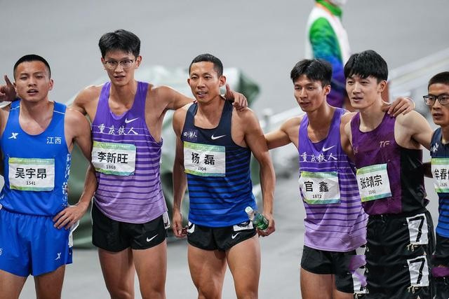 全運(yùn)400米集體爆發(fā)！26歲四川飛人45秒54奪金 前三名均打開46秒